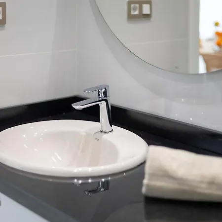 Moderno De Lujo Con Garaje Privado. Appartement
