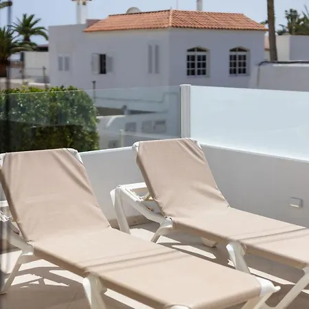 Moderno De Lujo Con Garaje Privado. Appartement Corralejo