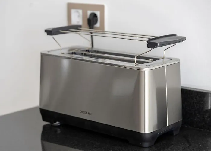 Moderno De Lujo Con Garaje Privado. Appartamento *